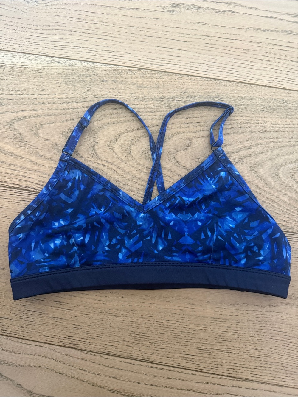 Alo Blue Patterned Women's sports bra - Strappy